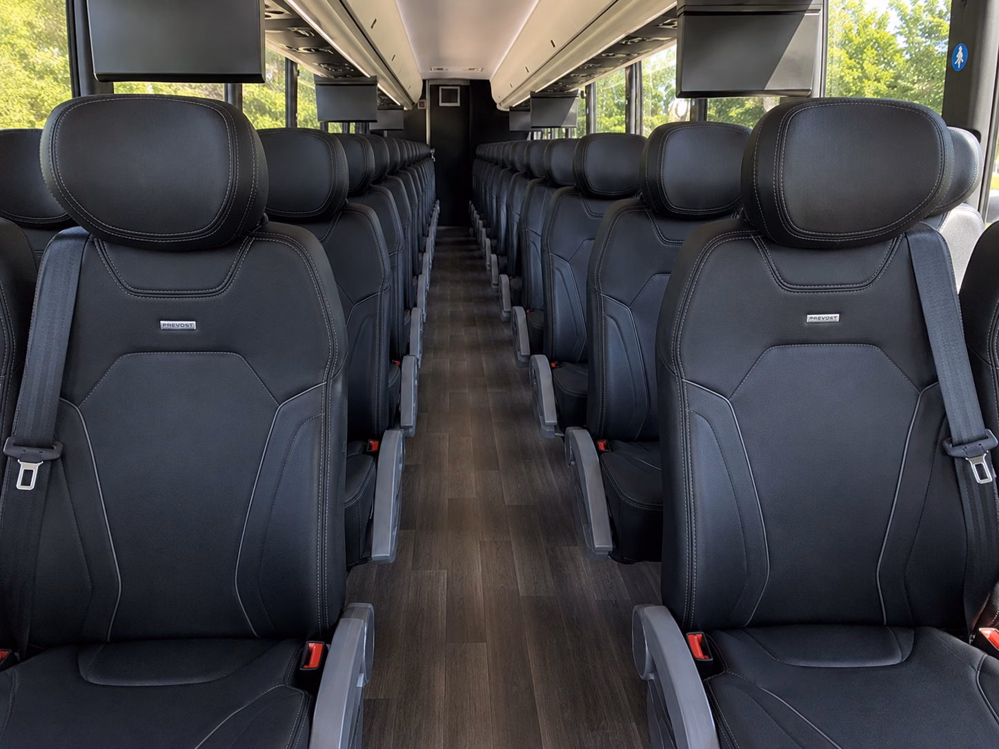 how the distance and duration of your trip affect bus rental rates