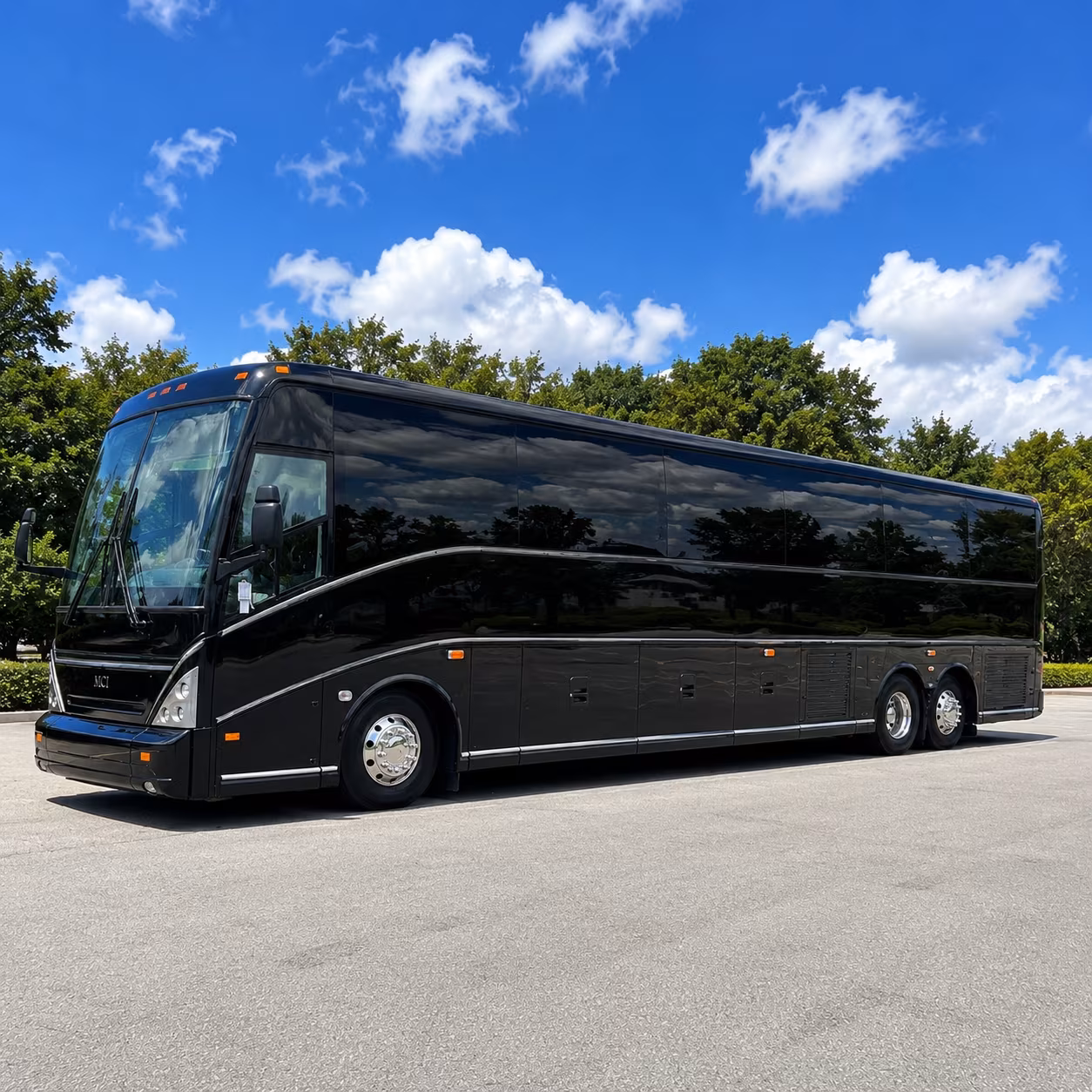 minibus rentals for pearce and berkner prom groups heading to addison and the galleria