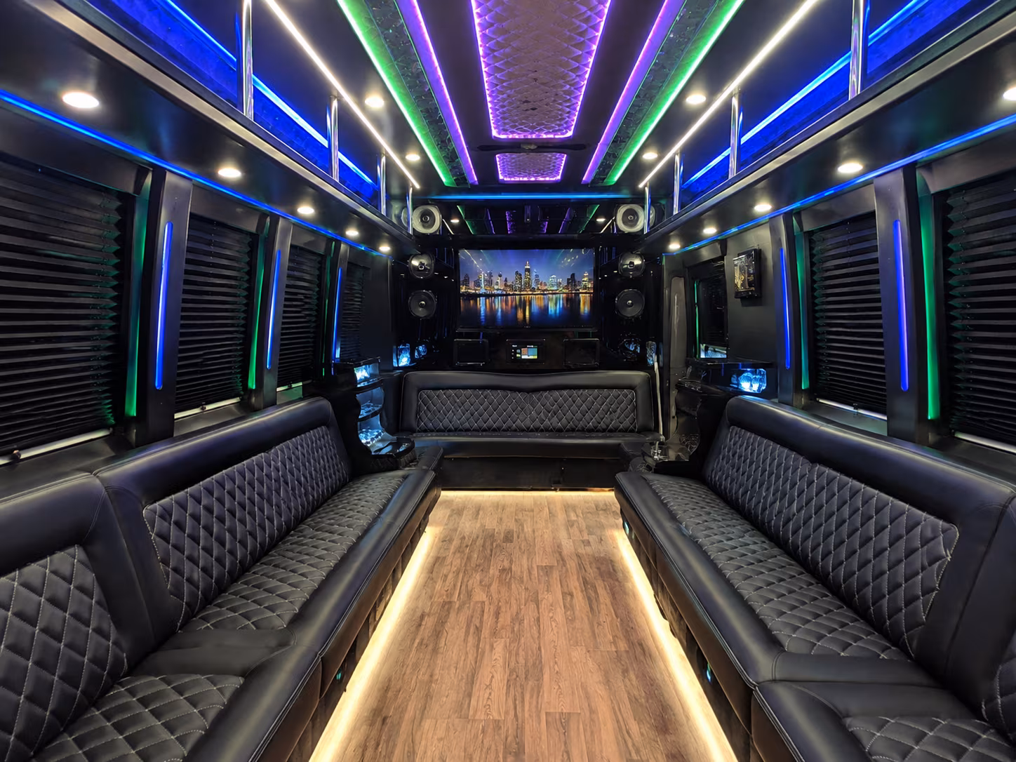 richardson 25 passenger party bus interior